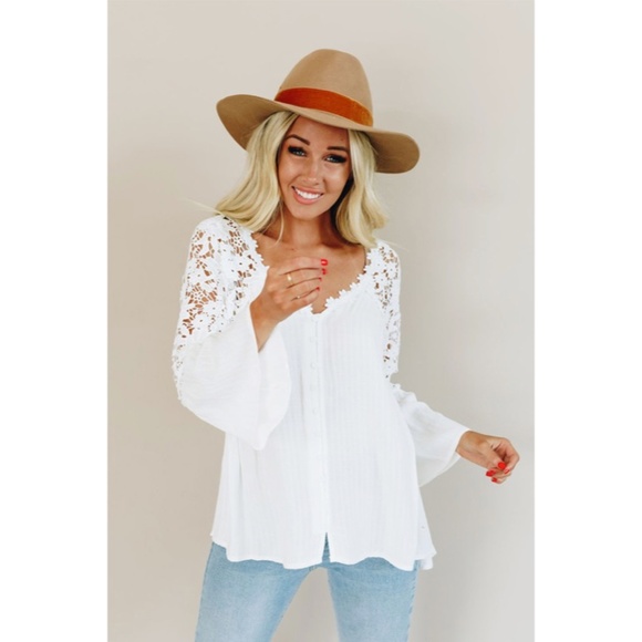 SOLD OUT White Boho Crochet Lace Button Up Blouse Top - Picture 2 of 6
